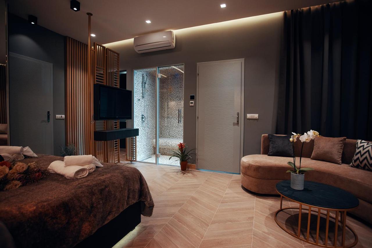 Monza Mirror Apartment Kikinda Luaran gambar