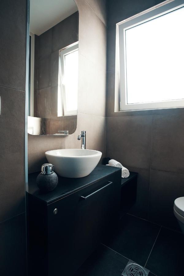 Monza Mirror Apartment Kikinda Luaran gambar