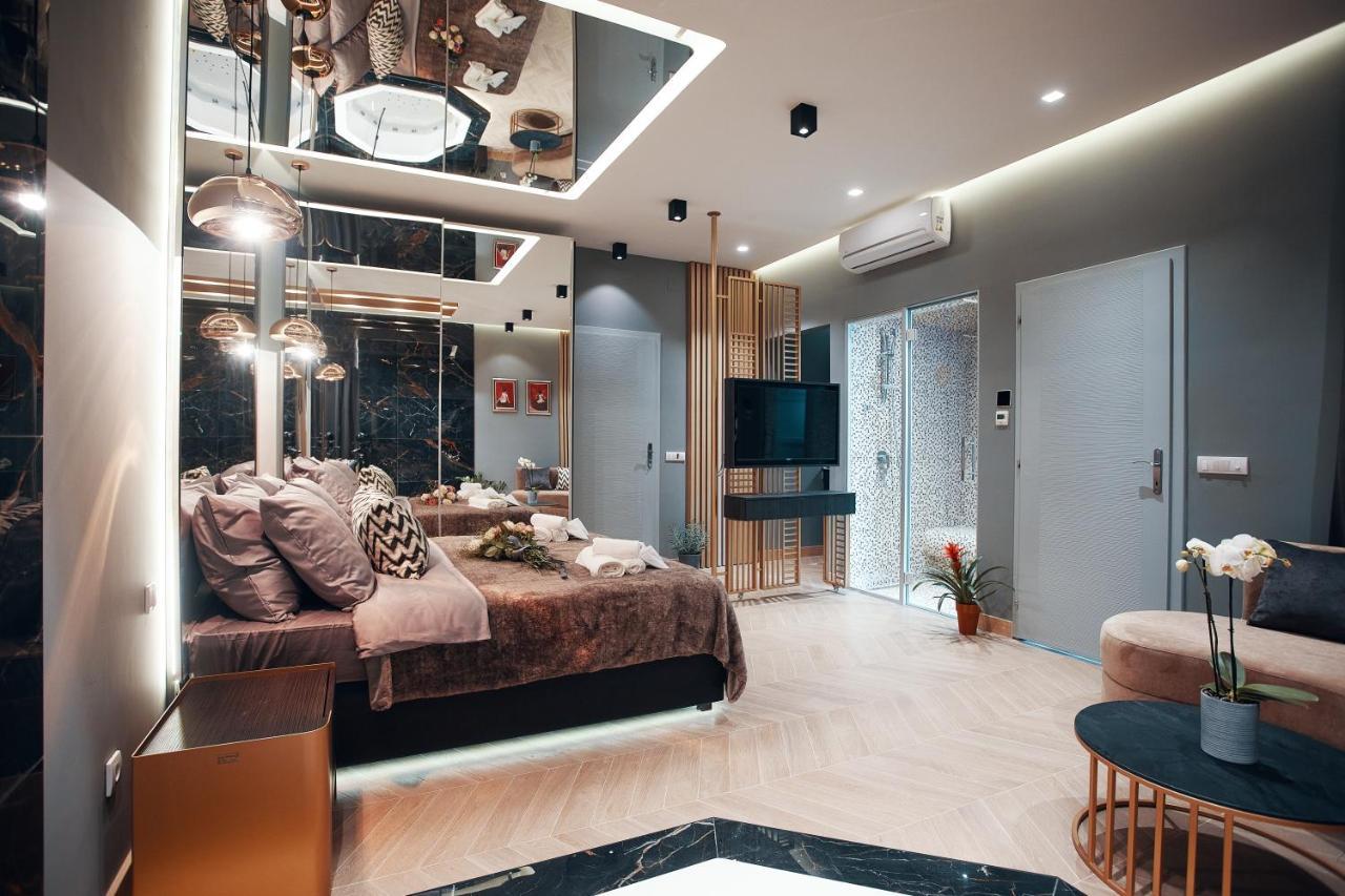Monza Mirror Apartment Kikinda Luaran gambar